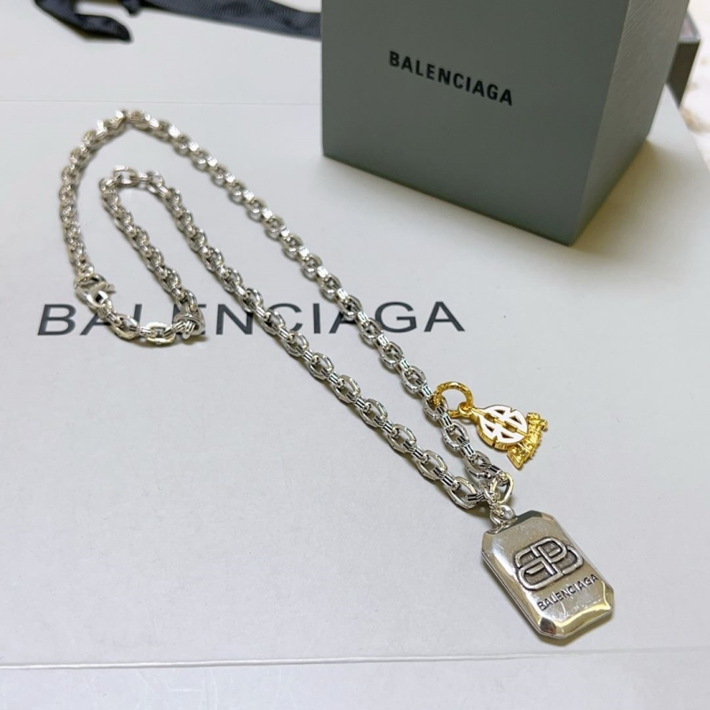 Ba1en*iaga necklaces